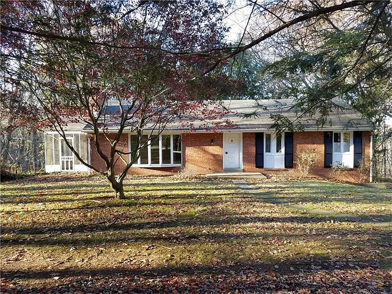 15 Chapel Ridge Ct photo 1