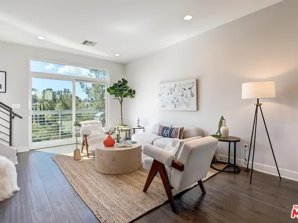 2753 Waverly Dr APT 506, Los Angeles, CA 90039