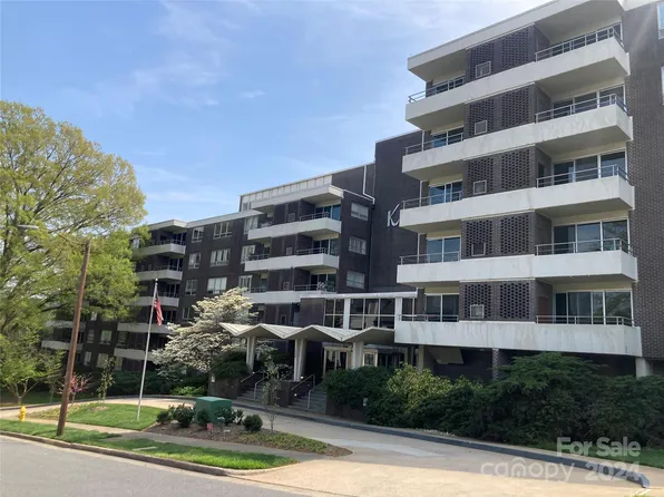 1300 Reece Rd APT 307, Charlotte, NC 28209