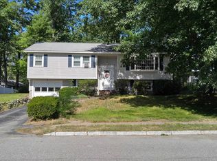 15 Marian Ln, Nashua, NH 03062