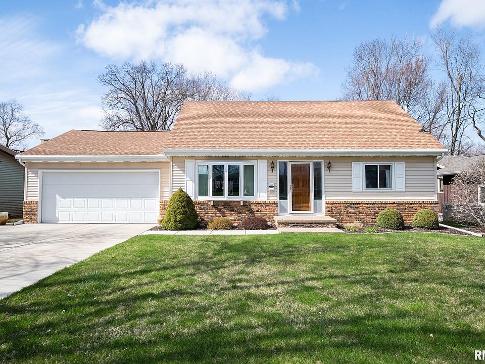 105 Briar Ct, East Peoria, IL 61611 Zillow