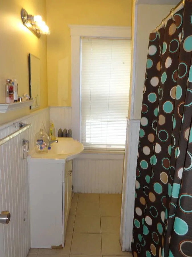 4 bed, 1200 sqft, $3,000 — Photo 3