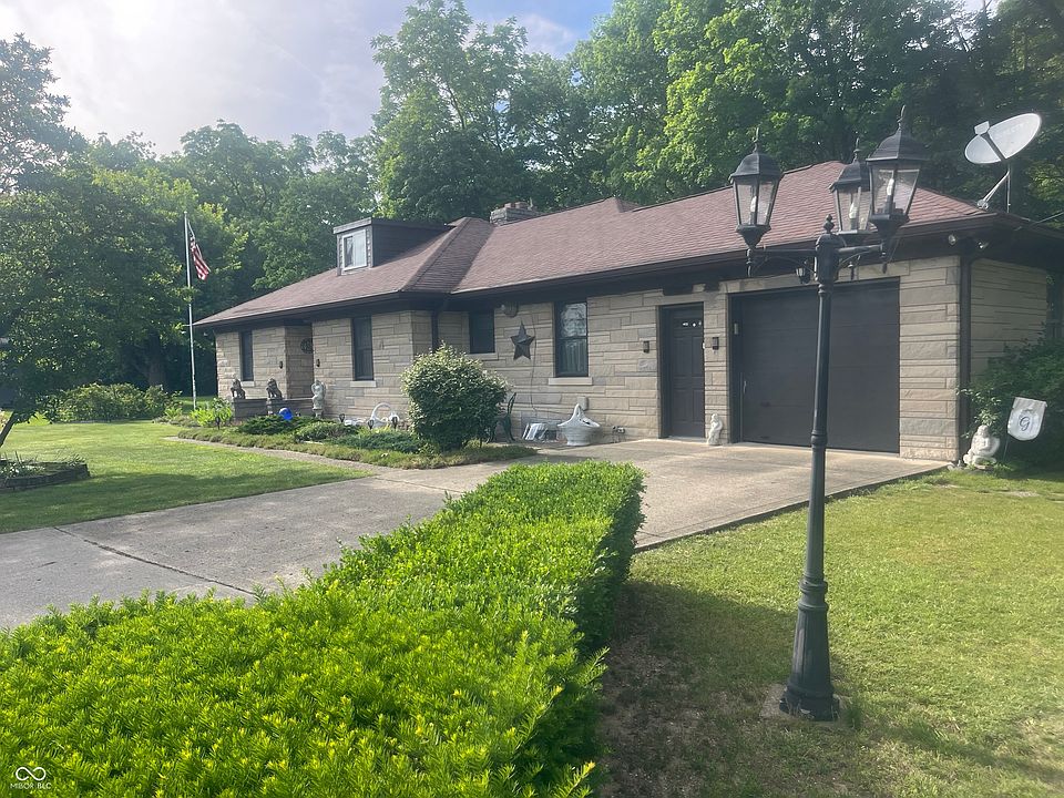 1st image of 632 Vestal Ln