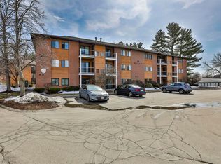 Laurel Oaks, Nashua, NH 03063