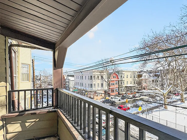 345 Walnut St #3R — Photo 38