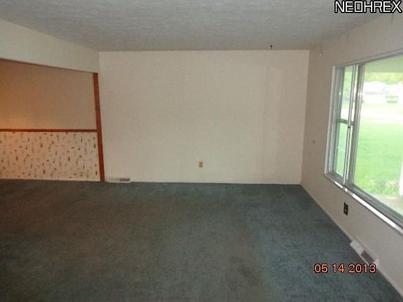 3rd image of 26615 Fairfax Ln