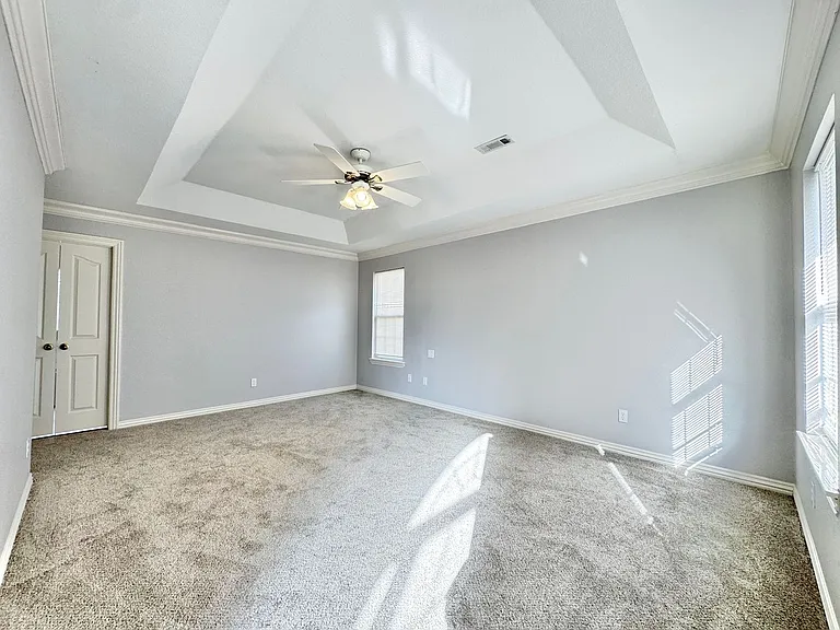 3834 E Chadwick Dr — Photo 24