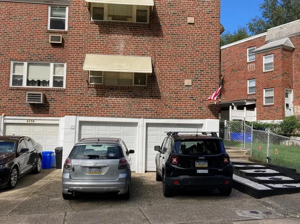 9172 Ryerson Rd, Philadelphia, PA 19114