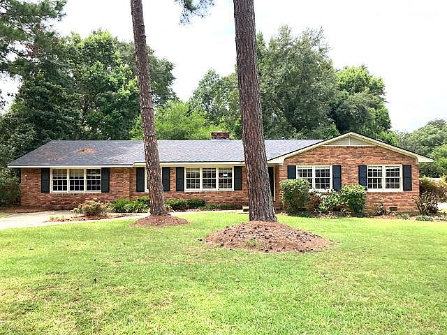 1st image of 2116 Dogwood Dr