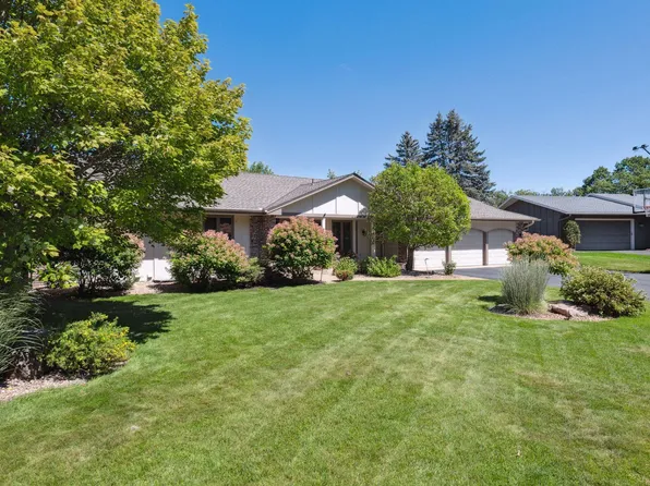 6136 Arctic Way, Edina, MN 55436