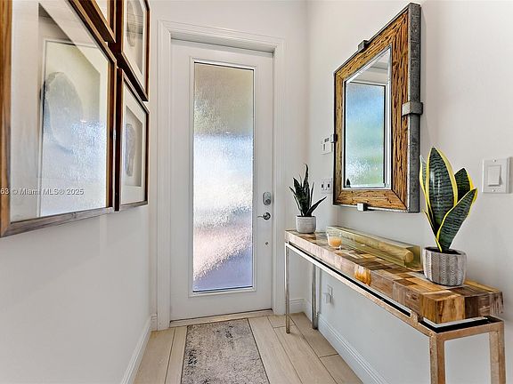 5th image of 8907 SW Pepoli Way