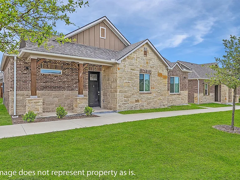 5900-436 County Road 277 — Photo 2