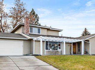 902 Ridgeview Ave, Selah, WA 98942