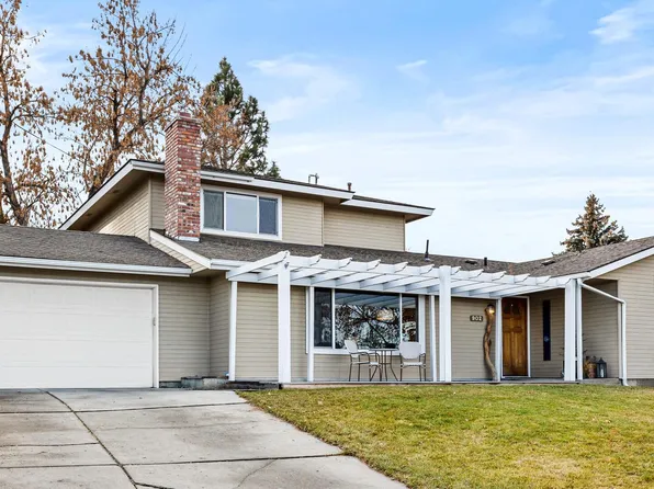 902 Ridgeview Ave, Selah, WA 98942