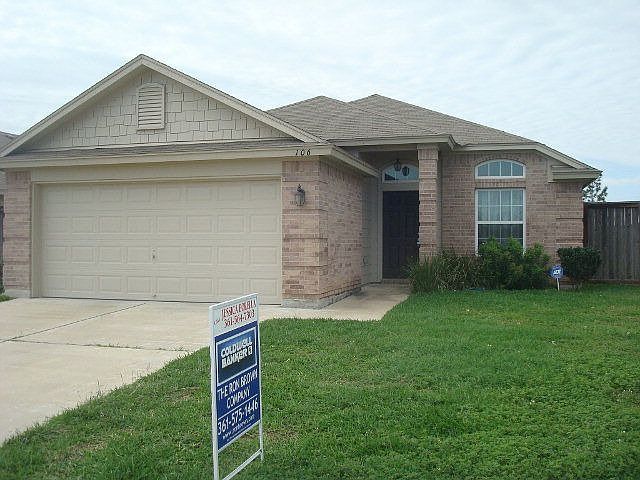 1st image of 106 Yosemite Dr