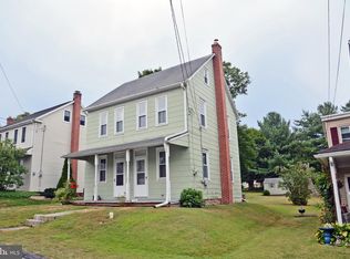 955 Maple St, Lititz, PA 17543