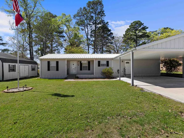 592 Shadywood Ln, Avinger, TX 75630