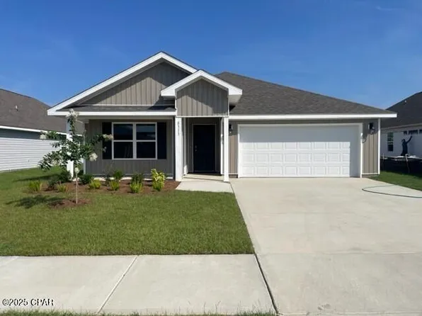 8345 Park Place Dr, Panama City, FL 32404
