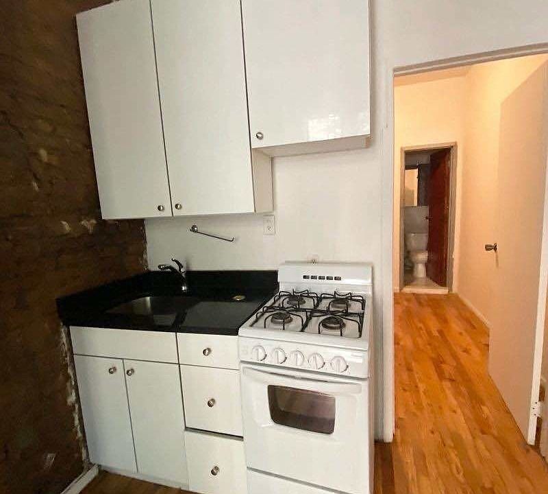 2nd image of 269 E 10th St #2C