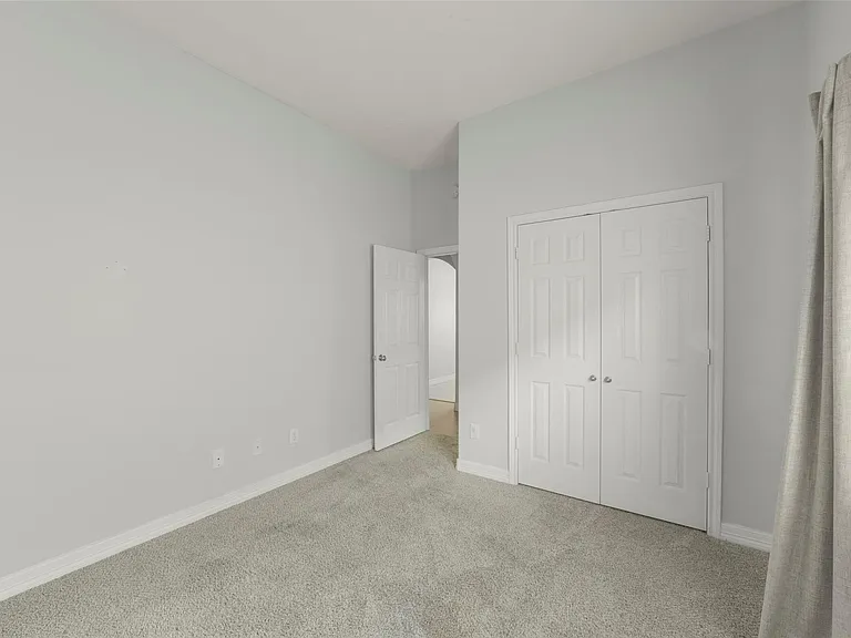 15911 Pleasant Green Cir — Photo 19