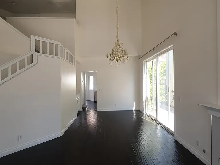 295 N Hickory Branch Ln — Photo 10