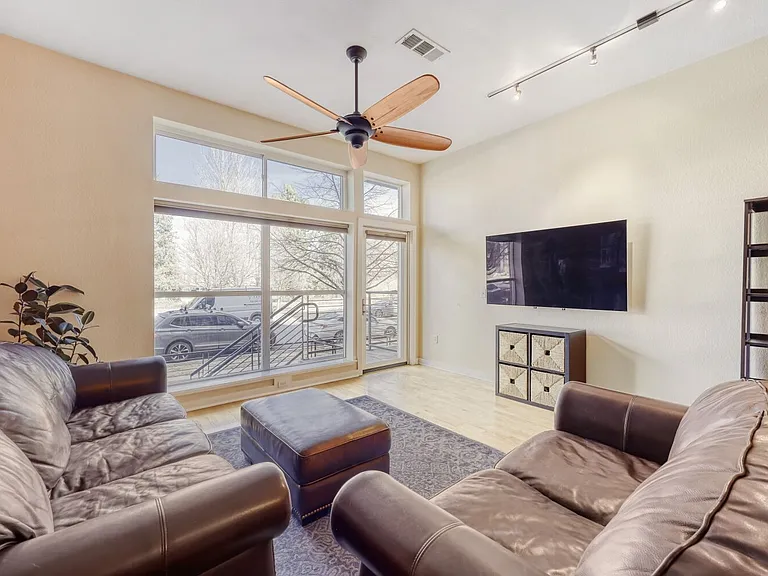 7240 W Custer Ave #112 — Photo 3