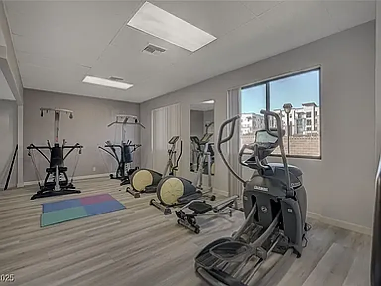 3930 University Center Dr #806 — Photo 44
