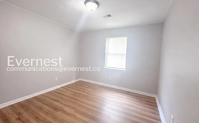 1216 Woodland Ave SW — Photo 13