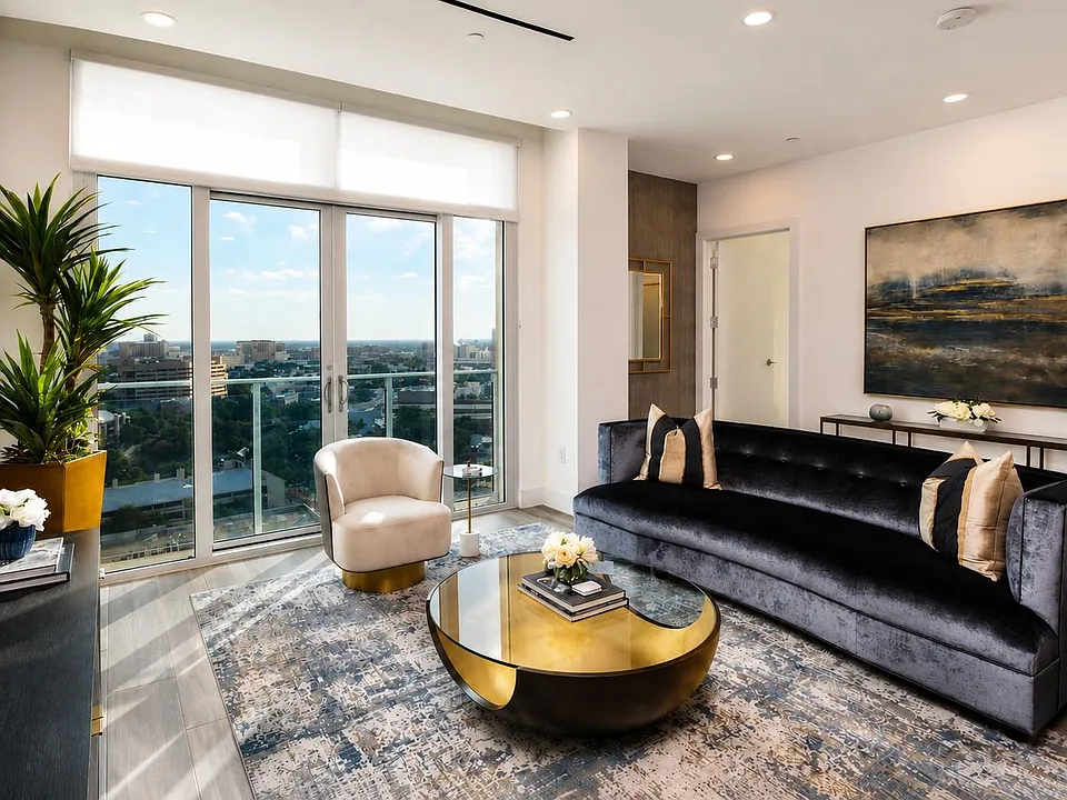 123 Lexington Ave #1210