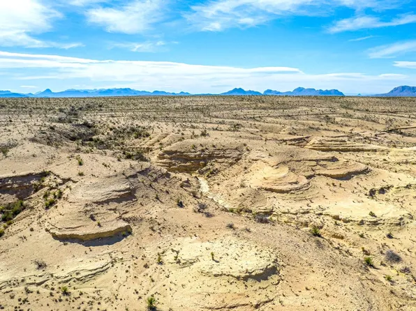 13447 Pecos Rd, Terlingua, TX 79852
