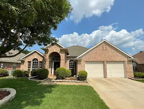 5106 Springflower Dr Photo 1