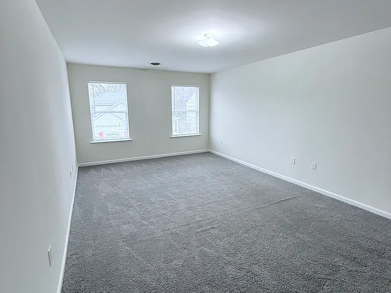 380-438 Channing Dr — Photo 47
