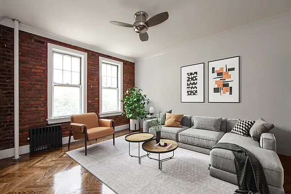 Rented by R New York | media 3