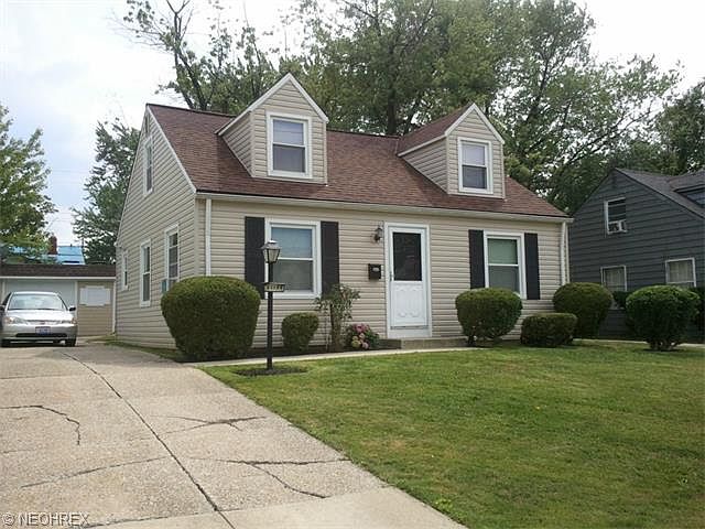 1st image of 16412 Lotus Dr