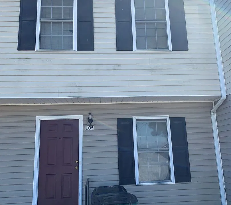 105 Majestic Dr