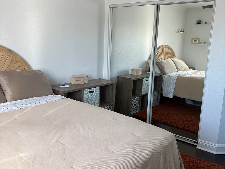1605 E 2nd St #301 — Photo 35