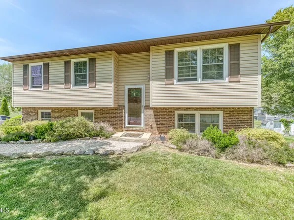 560 Big Ridge Rd, Kingsport, TN 37660