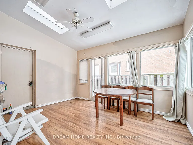 451 Kenneth Ave #MAIN — Photo 24