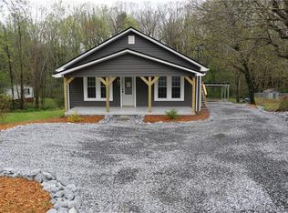 926 Salem Rd, Morganton, NC 28655