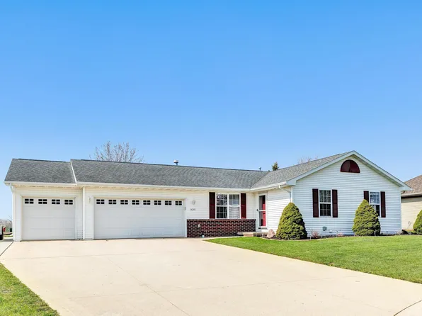 1630 Van Rd, Green Bay, WI 54311