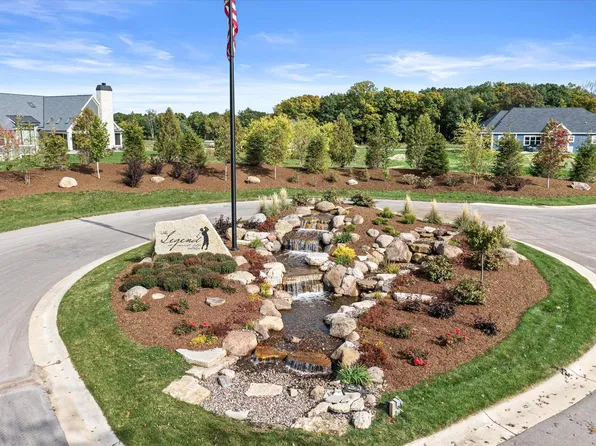 Lt16 LEGEND AT MERRILL HILLS COURT, Waukesha, WI 53189