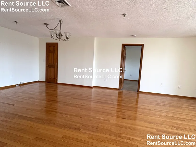 3920 Mystic Valley Pkwy #721 — Photo 8