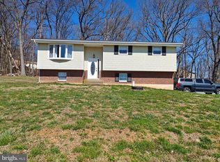 3211 Compass Rd, Honey Brook, PA 19344