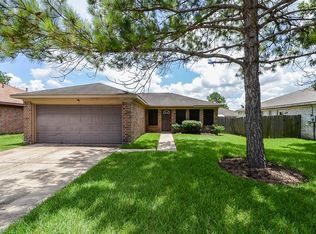 11719 Mill Valley Rd, Houston, TX 77048