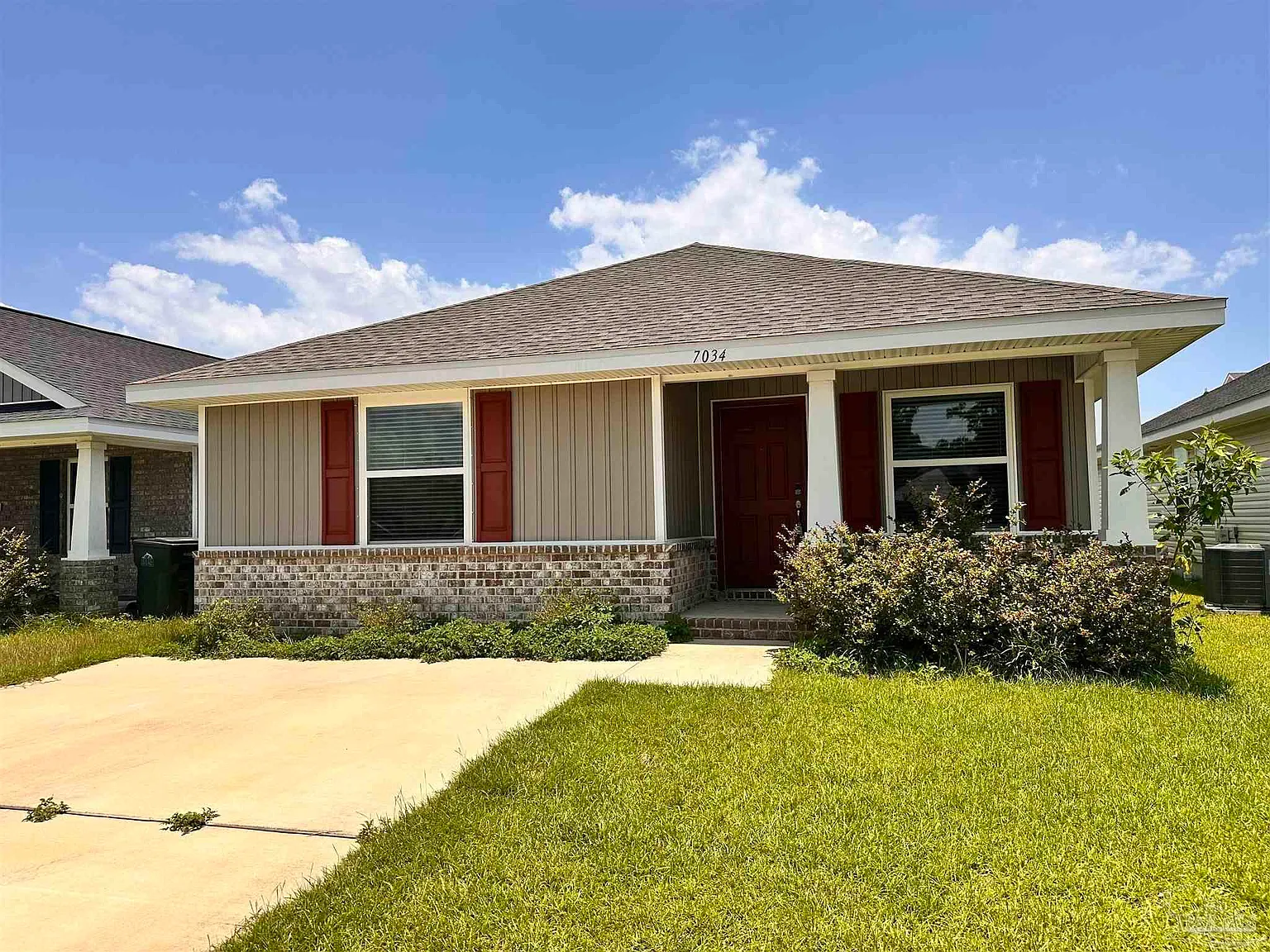 3 bed, 1515 sqft, $1,875 — Photo 1