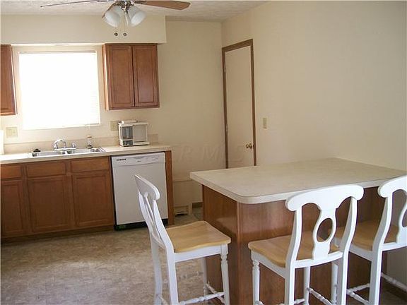 4th image of 459 Capitol View Dr