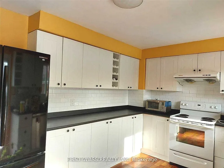 880 Leslie Valley Dr #M2ND — Photo 10