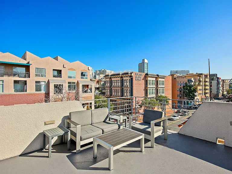 Island Flats — Photo 25