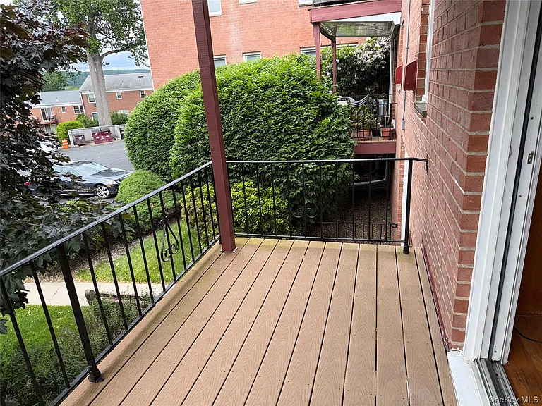27 Bon Aire Cir #8301 — Photo 18