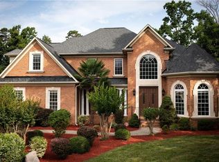2105 Needleleaf Ln, Greensboro, NC 27410